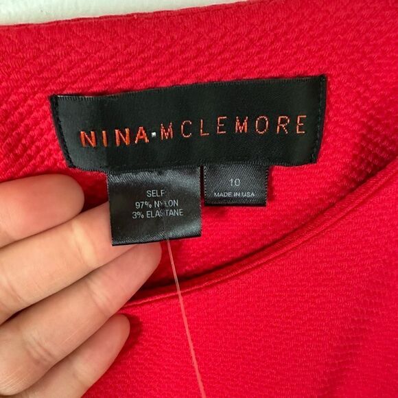 Nina McLemore Women’s Muted Washed Red Short Sleeve Stretch Shift Dress - Picture 4 of 5